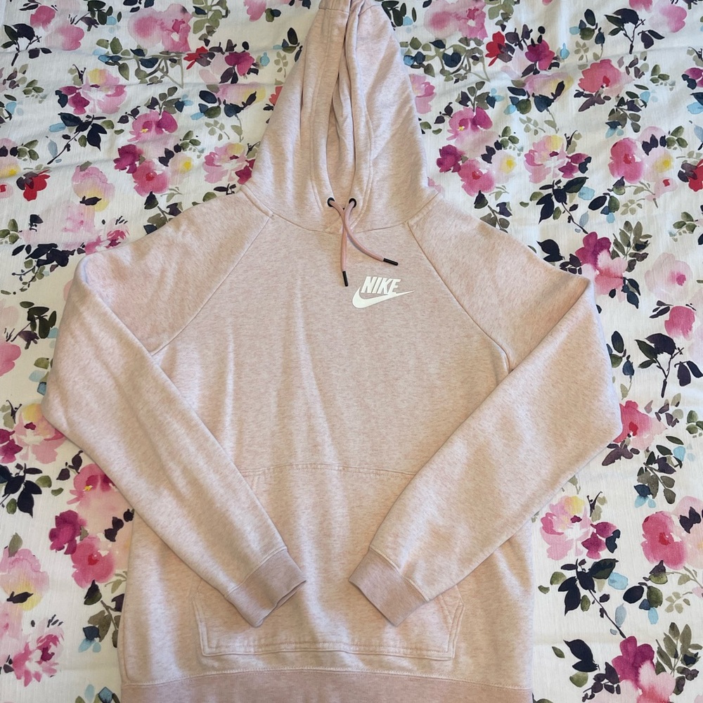 Nike sweatshirt